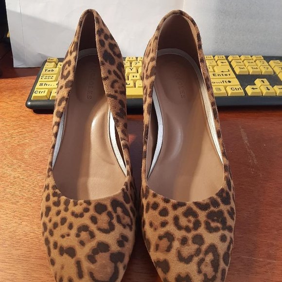 NEW ! Aerosoles Women Mid Heel Pump Leopard Print Calf Hair Size 7.5 - Picture 3 of 8